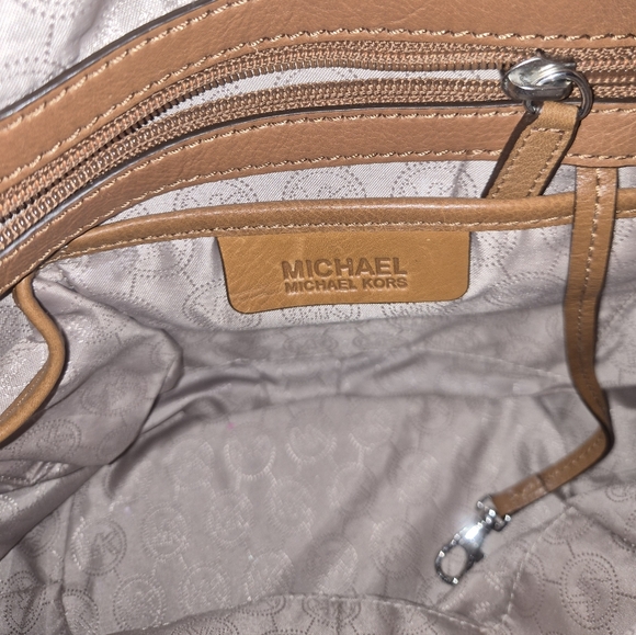 Michael Kors Brown and Tan Leather Drawstring Bucket Purse Vintage - Picture 5 of 5